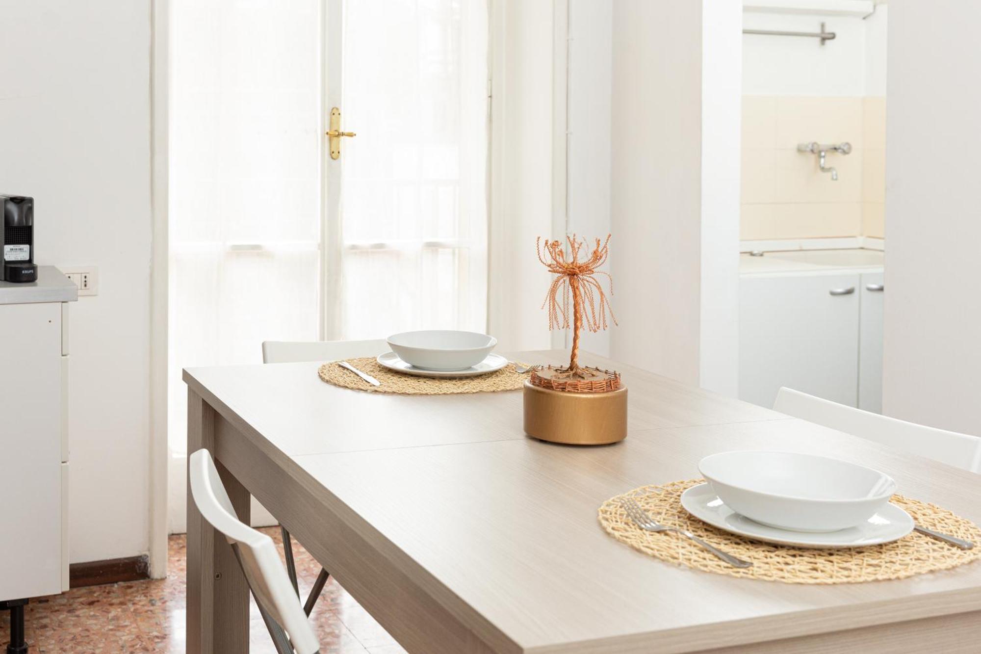 Picasso - Spacious Exclusive Apartment Μιλάνο Εξωτερικό φωτογραφία