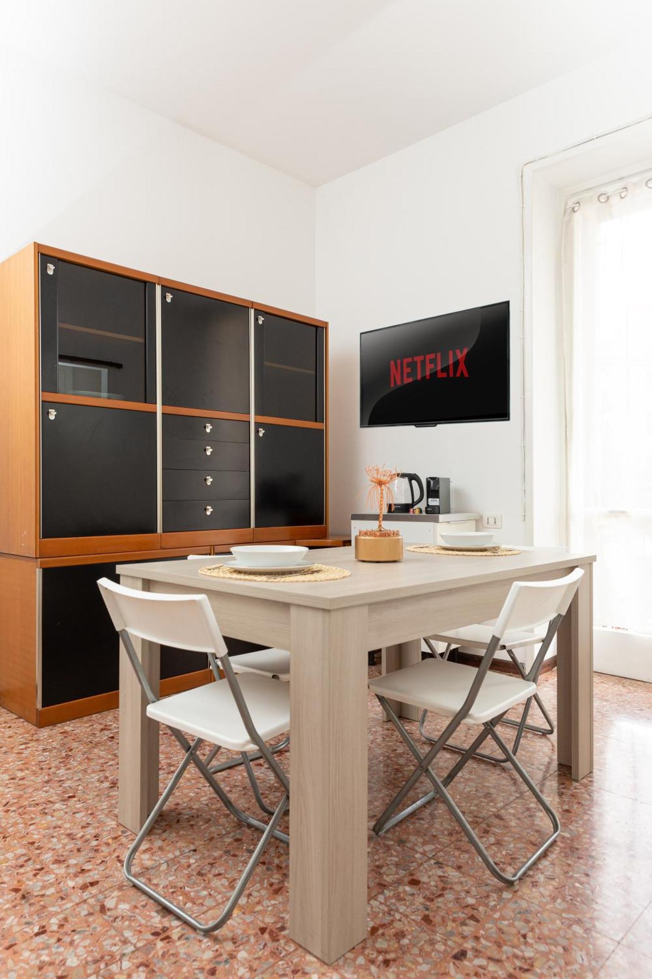 Picasso - Spacious Exclusive Apartment Μιλάνο Εξωτερικό φωτογραφία